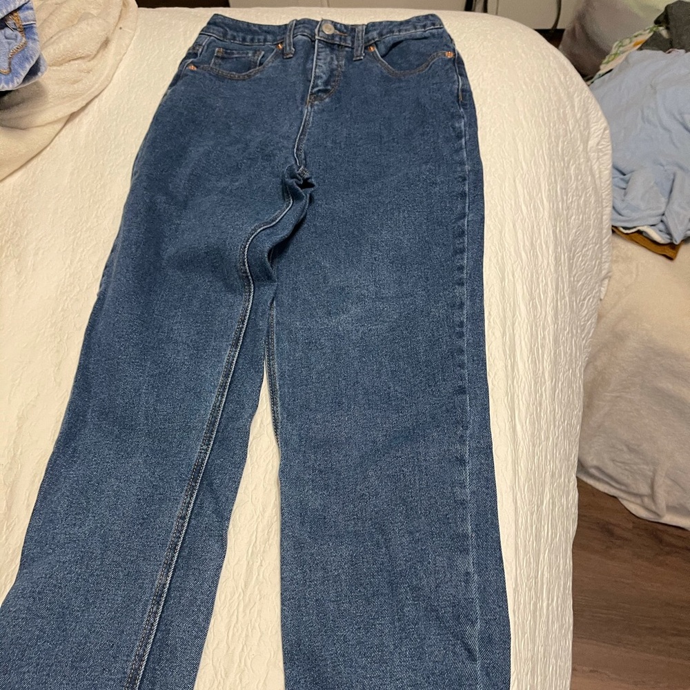 jeans